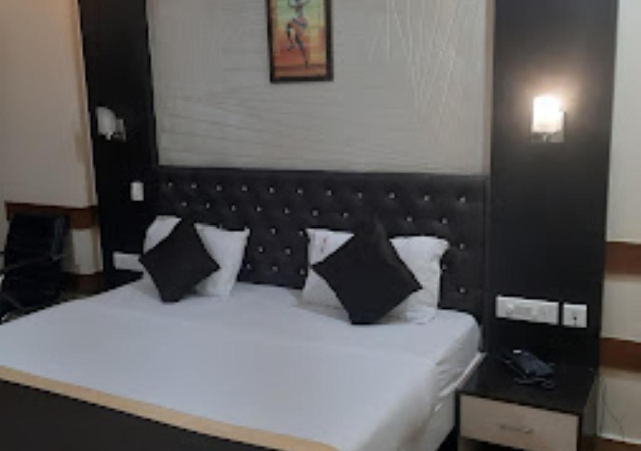 Hotel Venus Inn Bhubaneshwar Бхубанешвар Екстер'єр фото