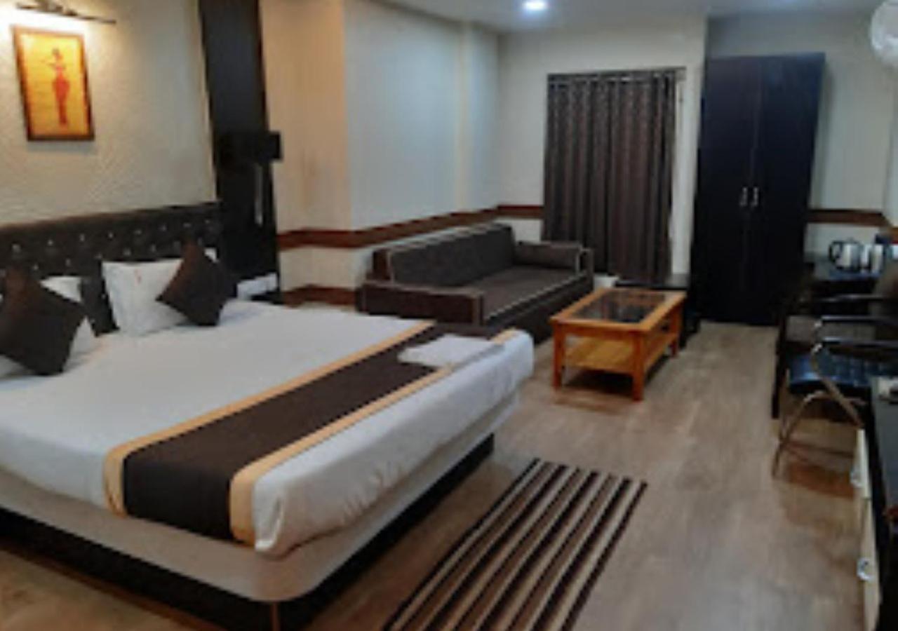Hotel Venus Inn Bhubaneshwar Бхубанешвар Екстер'єр фото