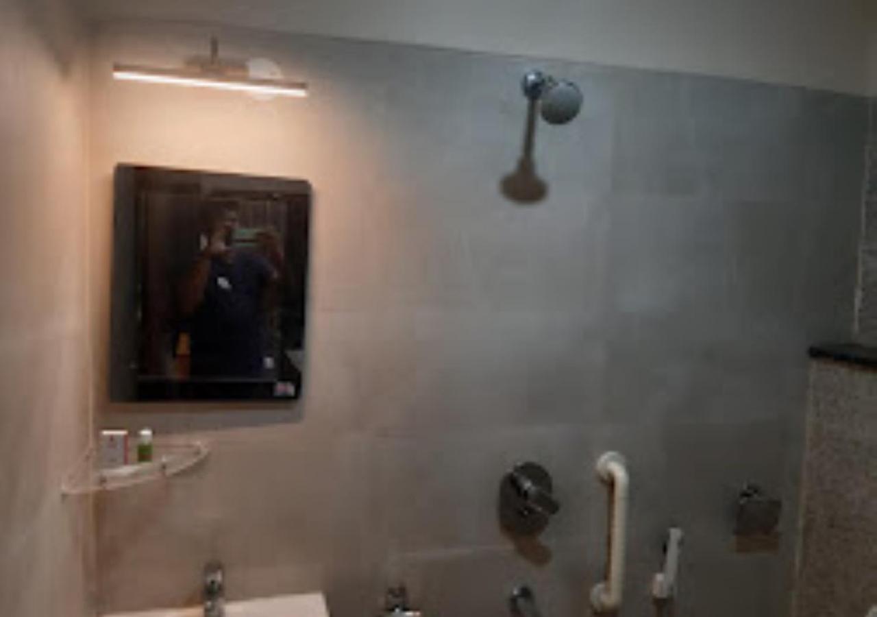 Hotel Venus Inn Bhubaneshwar Бхубанешвар Екстер'єр фото