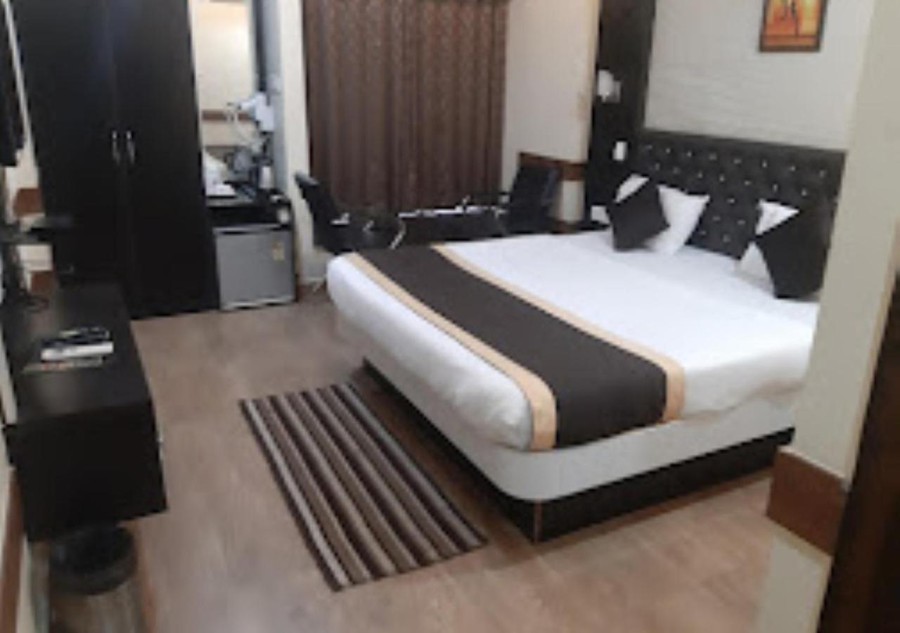 Hotel Venus Inn Bhubaneshwar Бхубанешвар Екстер'єр фото