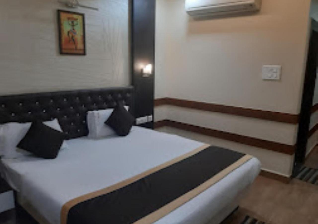 Hotel Venus Inn Bhubaneshwar Бхубанешвар Екстер'єр фото